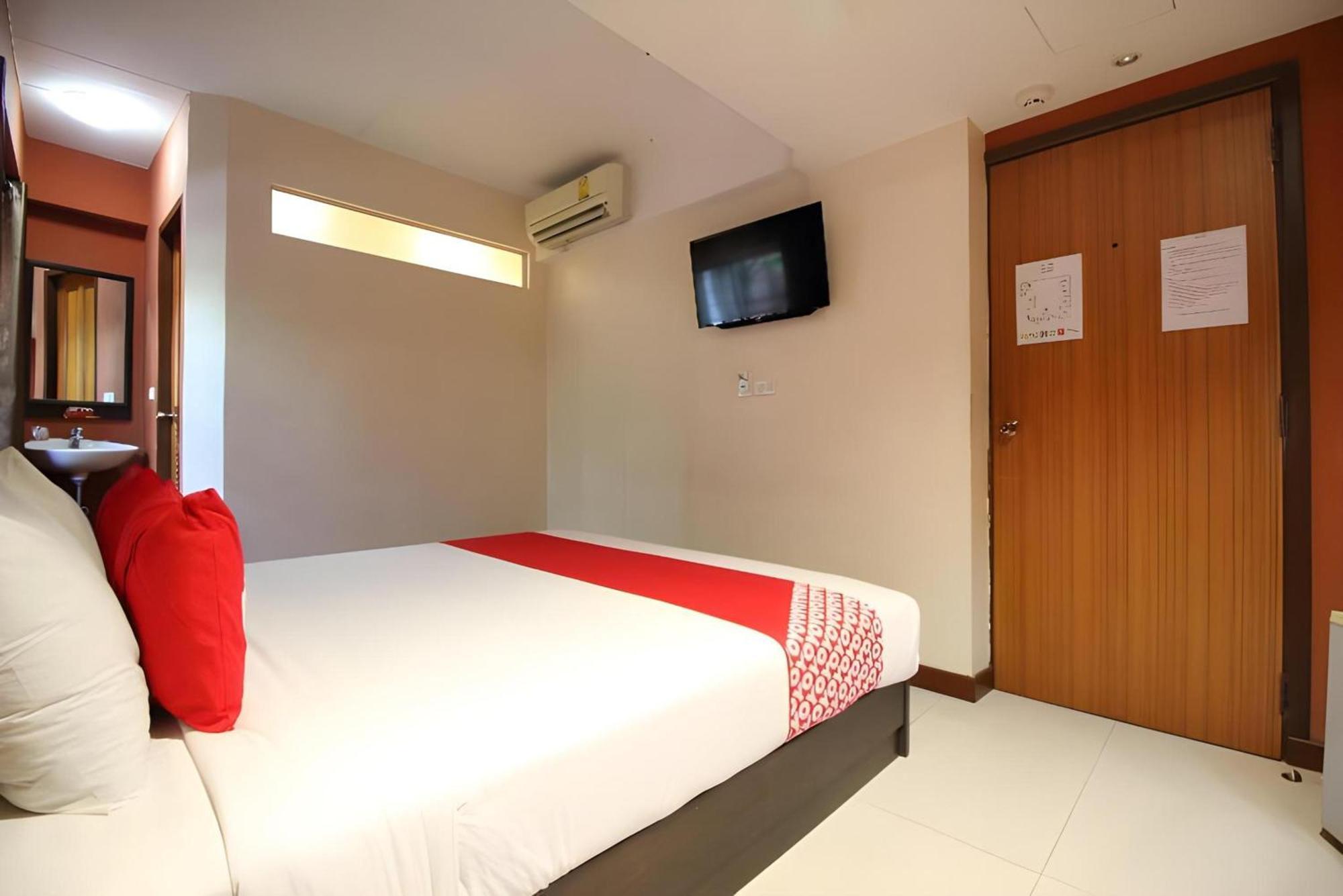 Pannee Lodge Khaosan - Sha Plus Bangkok Exteriör bild