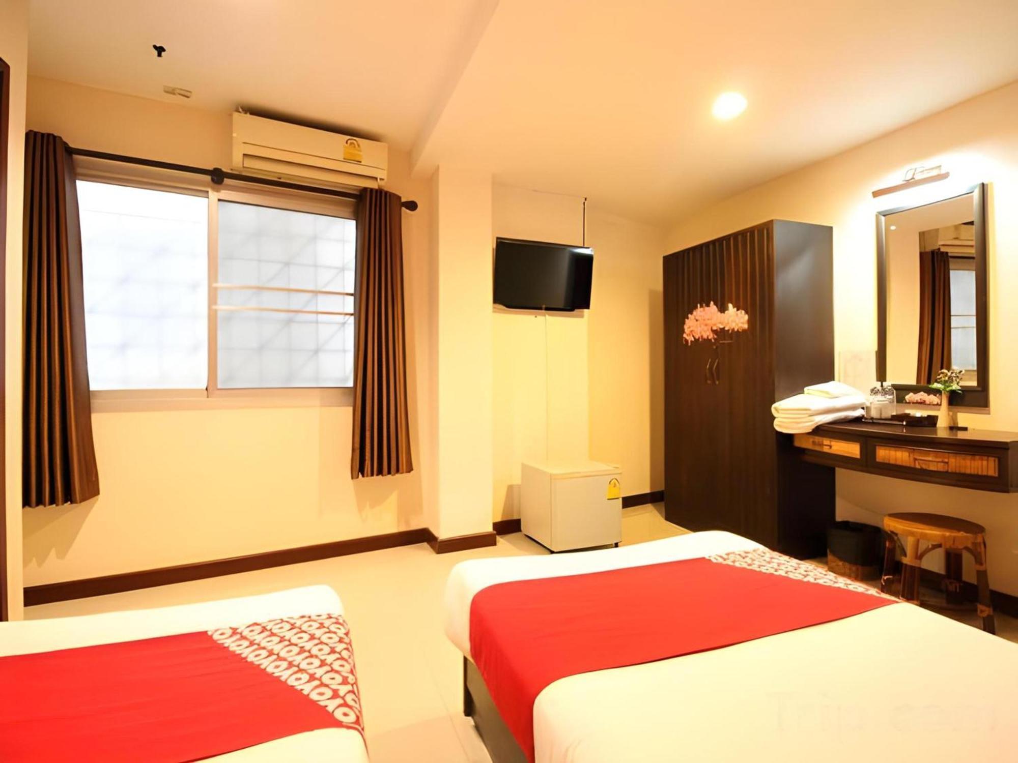Pannee Lodge Khaosan - Sha Plus Bangkok Exteriör bild